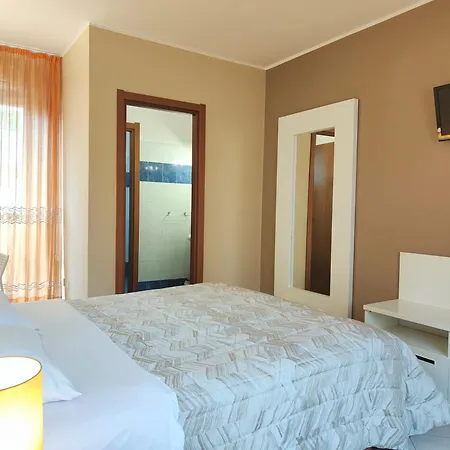 Gasthuis Torino Guest House 3*